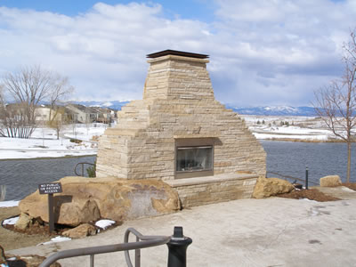 Outdoor_Natural_Gas_Firelace_in_Broomfield_Colorado