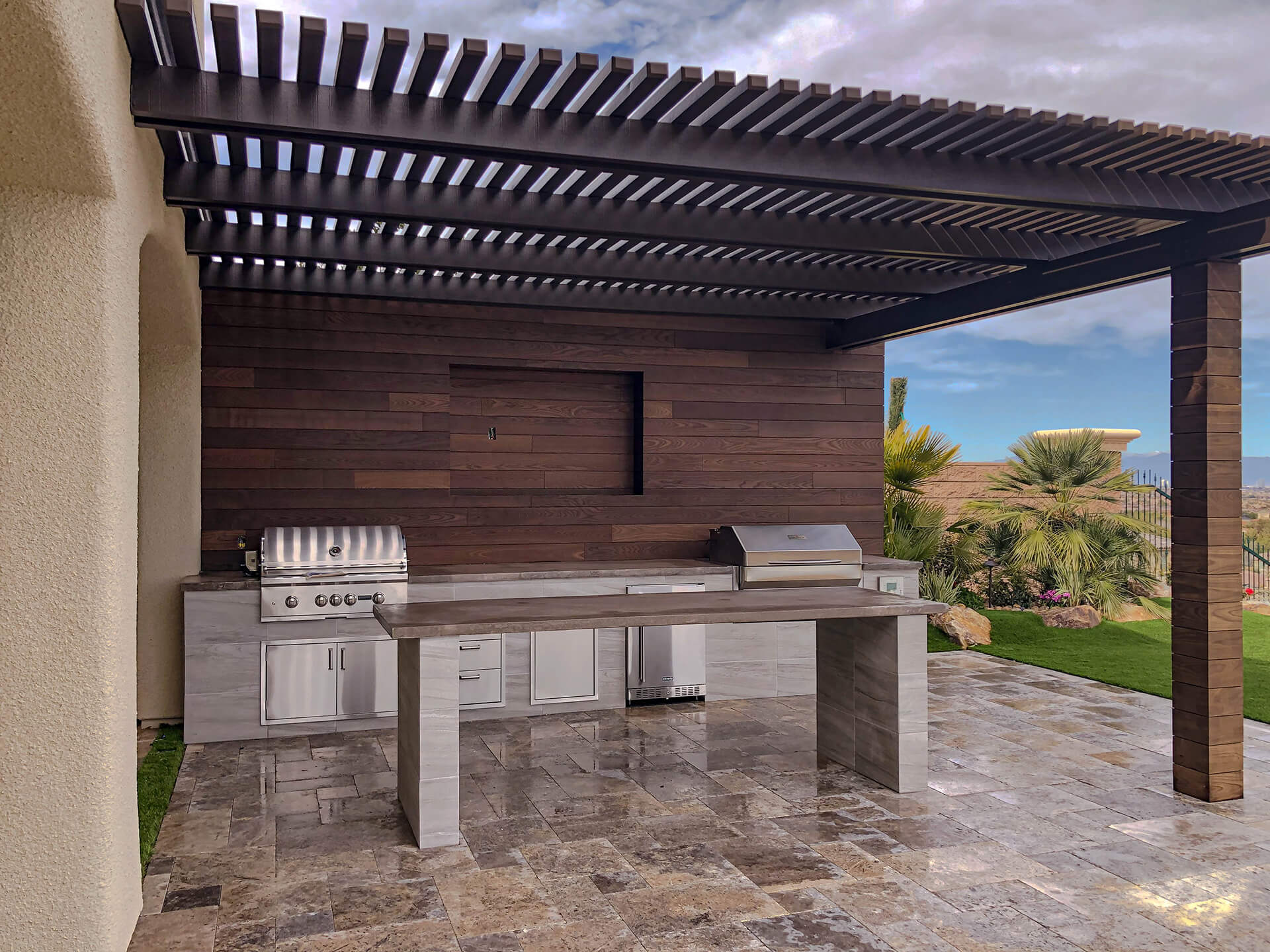 outdoor kitchen Style-Flooring Material Matchups