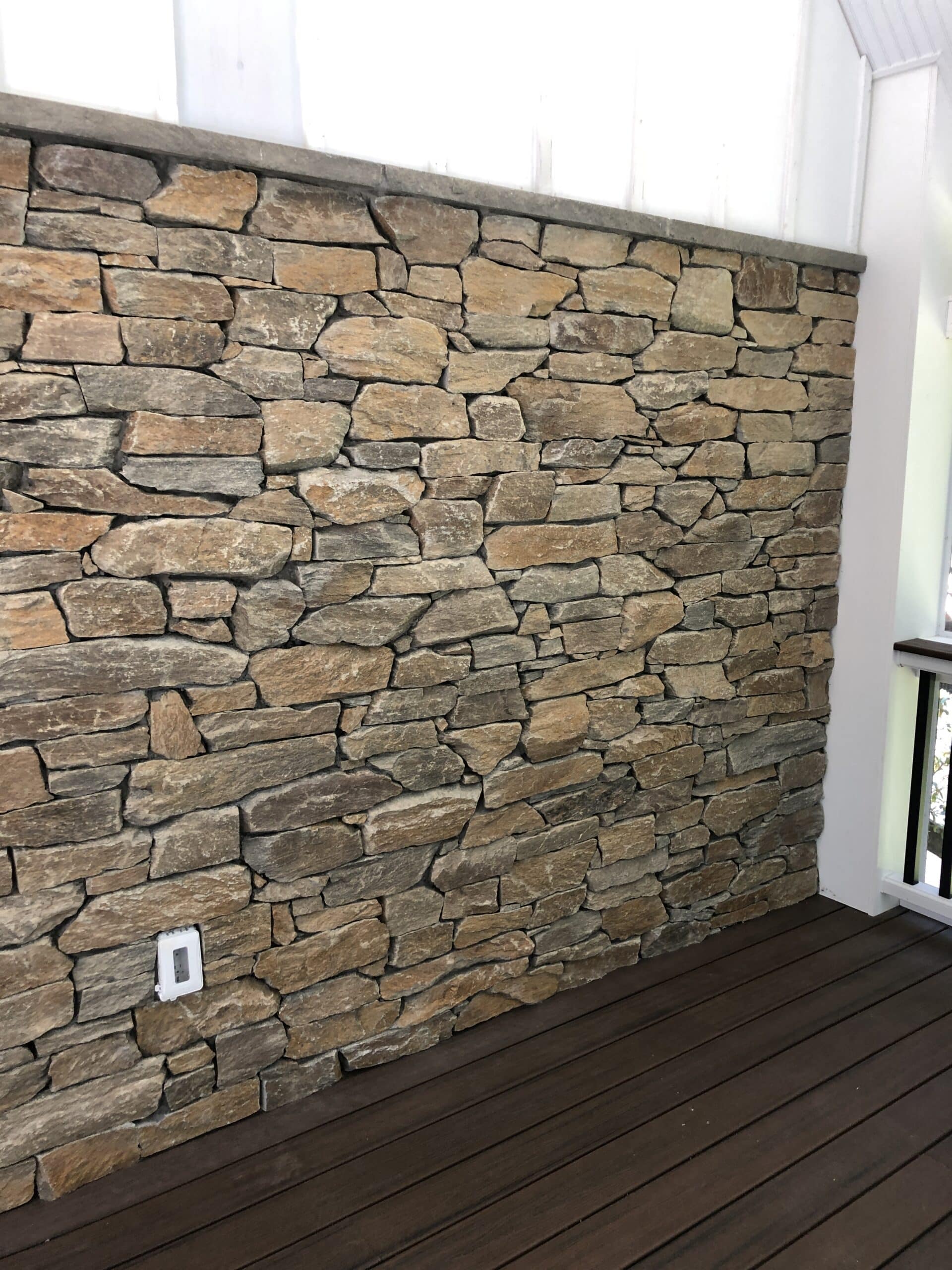 Veneer Stone 