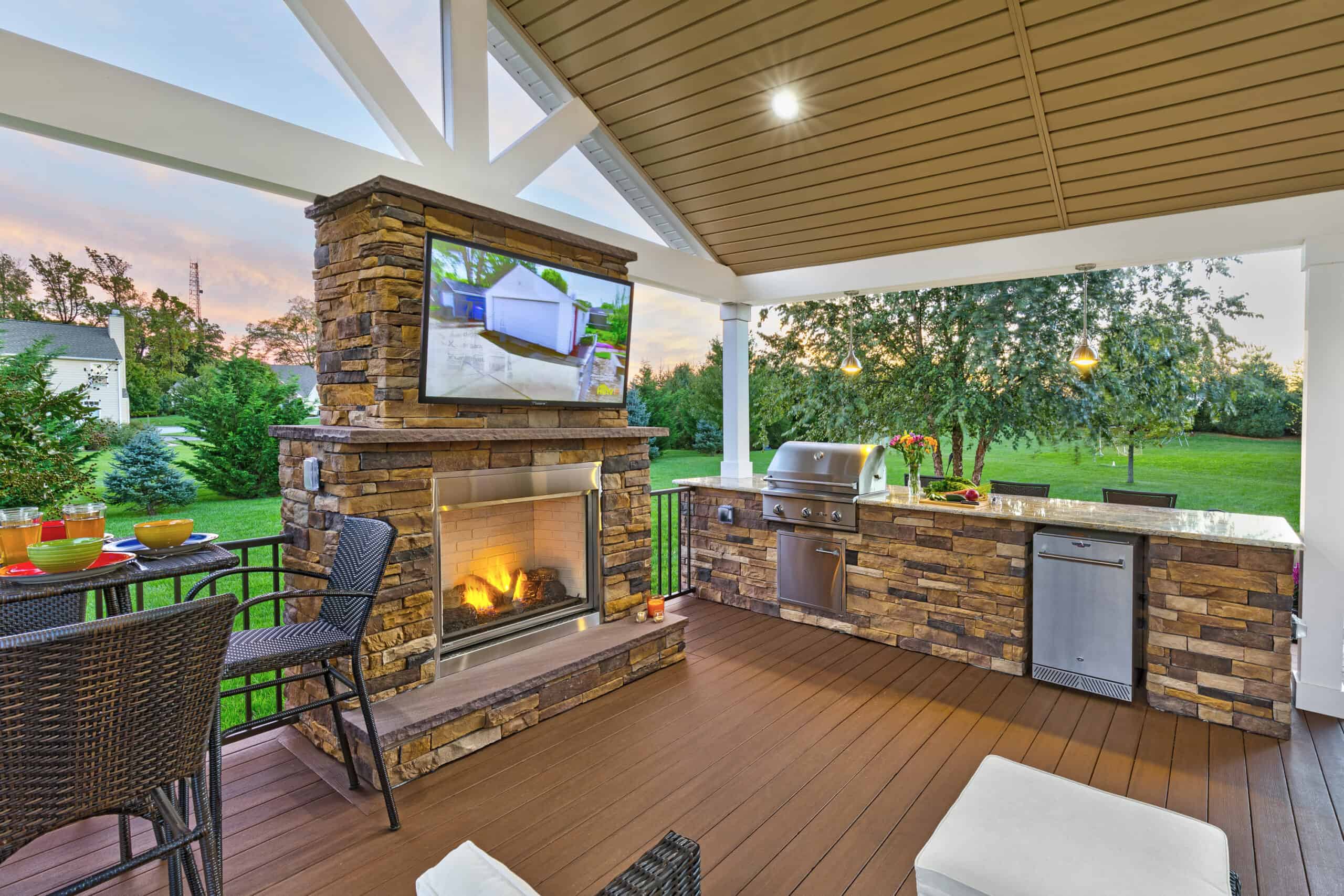 Outdoor Kitchen Decorating Ideas