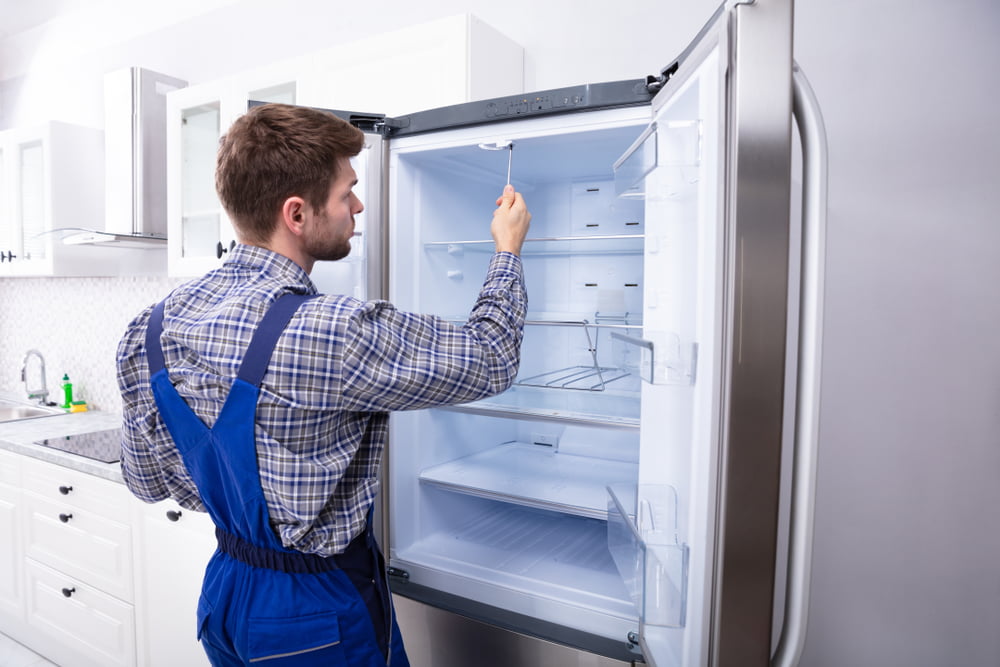 Refrigerator Issues: When to Call for Service