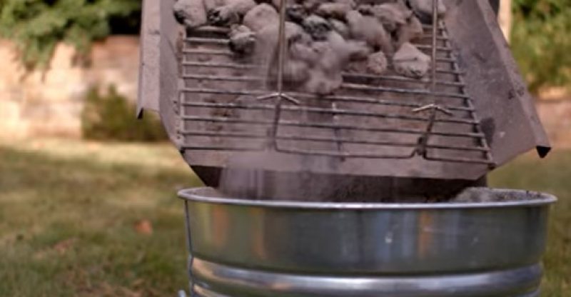 How to Clean Your Charcoal Grill